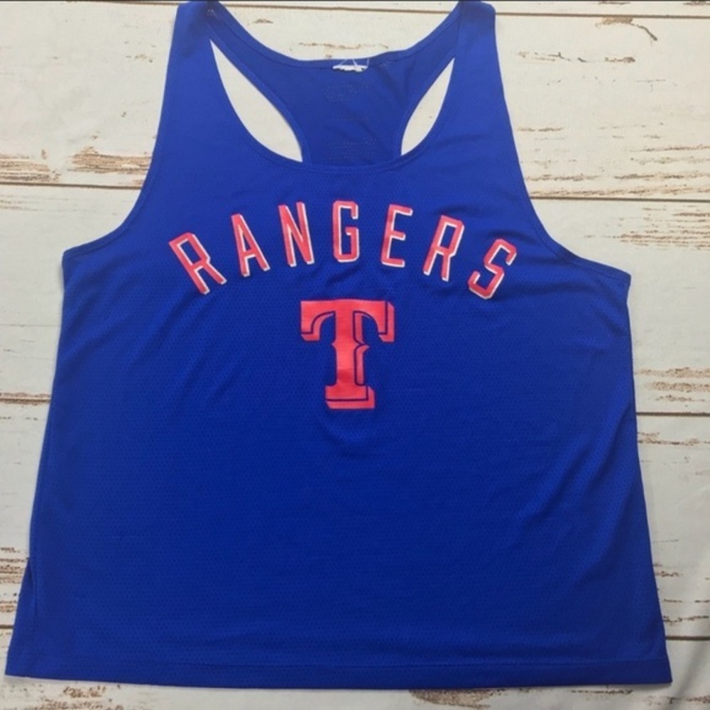 Pink Victoria’s Secret Texas Ranger tank small